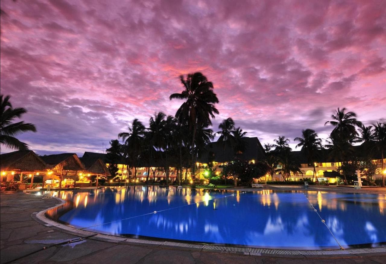 Reef Hotel Mombasa screenshot